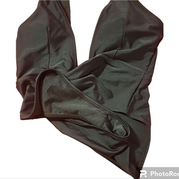 ZAFUL Plunging Neck High Leg One-piece Swimwear Black - Picture 7 of 9